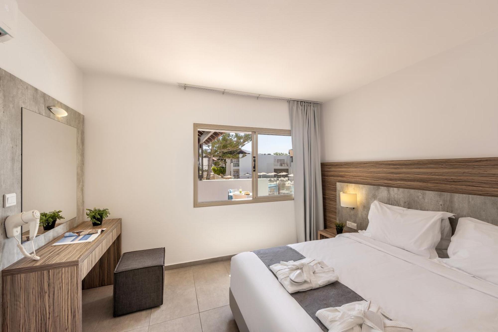 Kapetanios Aqua Resort Korall-öböl Kültér fotó