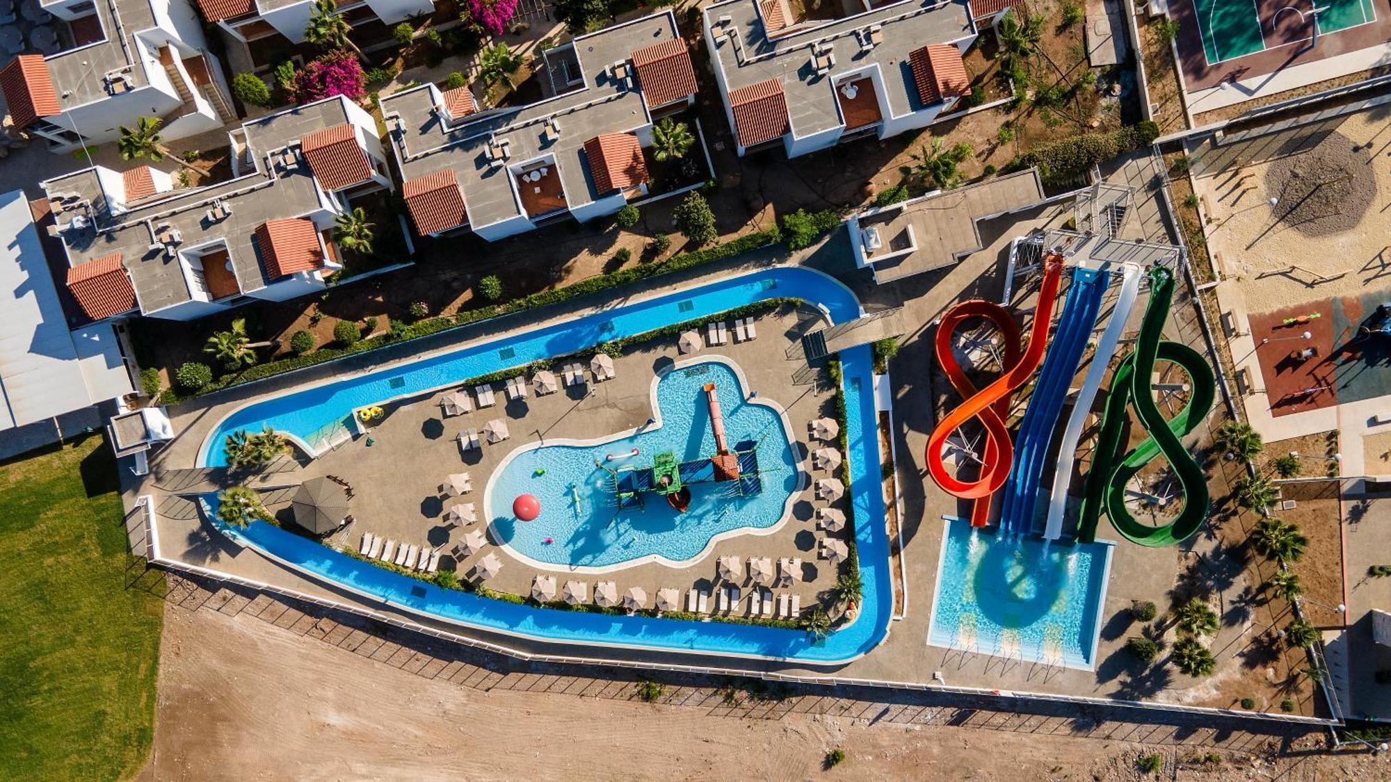 Kapetanios Aqua Resort Korall-öböl Kültér fotó